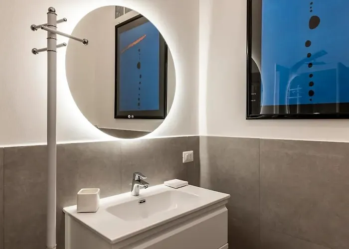 Domus Vespignani In Metro Lodi E San Giovanni - The Bright Spot Apartament Rzym